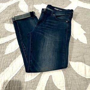 Gap 28R Classic Girlfriend Jeans